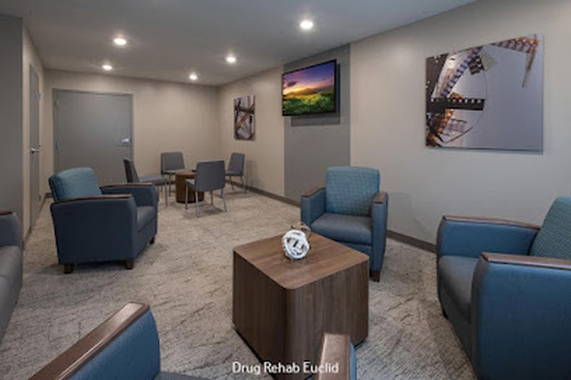 foto deEthan Crossing Addiction Treatment Center of Cleveland