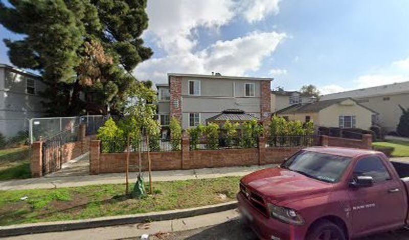 foto deBridges Recovery - Sober Living Apartments in Los Angeles