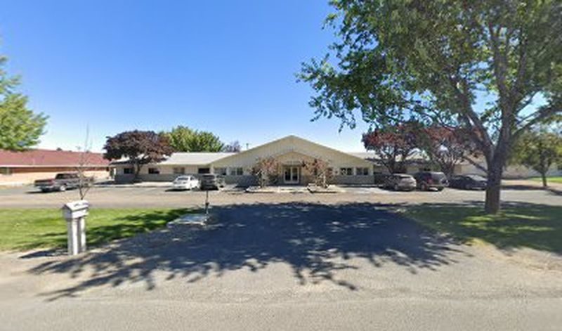 foto deBaker House Men's Program