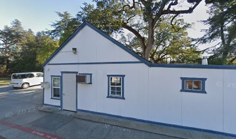 foto deAlpha Oaks Residence Women's