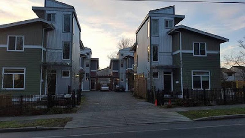 foto deBack On Track Recovery House - Surrey, BC