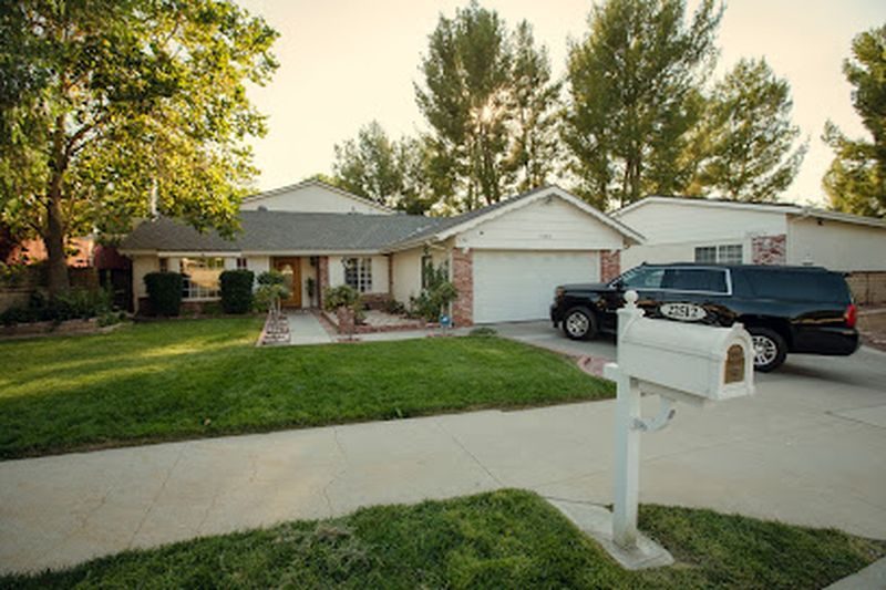 foto deHealthy Living Residential Program Santa Clarita