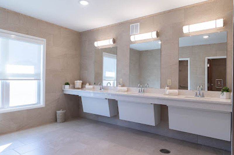 foto deEvoke Wellness at Hilliard